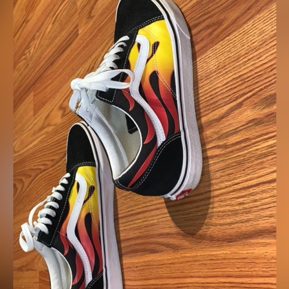 Old Skool Flame Shoe, Vans - Picture 4 of 7